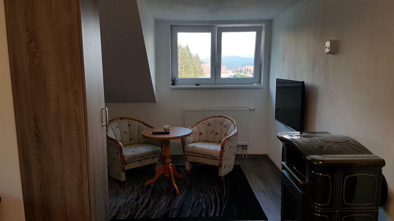 Room With A High Tatras View And Fireplace Štrba Exteriör bild